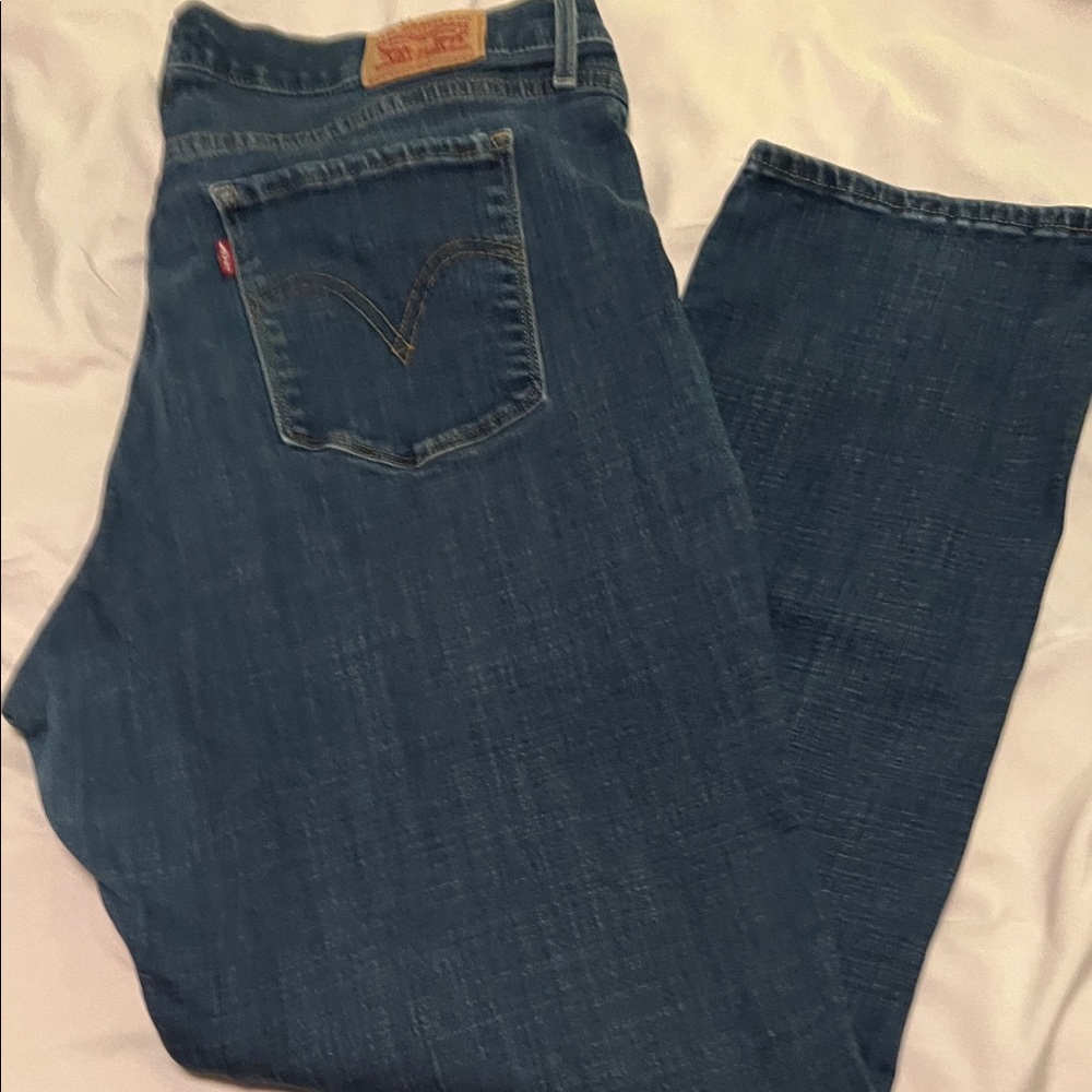 Levi's Women's Dark Blue Straight Leg Jeans